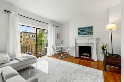 21 Hancock St #3 1