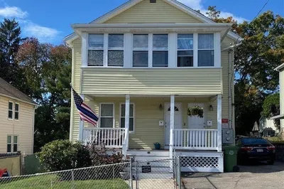27 Morton St #27