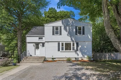 70 Riverside Ave 1