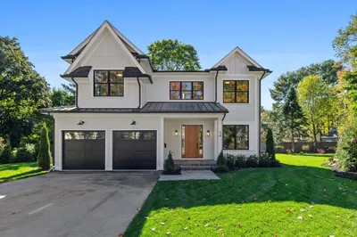 34 Garrison Rd 1