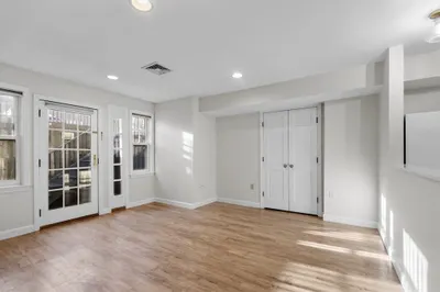 27r West Street #8 1