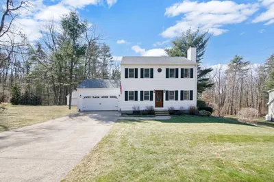 17 Country Ln 1