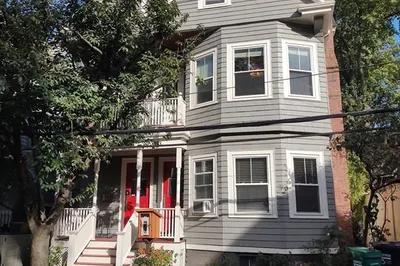 18 Traymore St #18