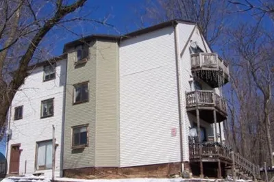 38 Brown St #3 1