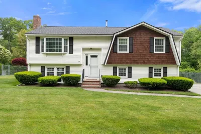 55 Glen Rd 1
