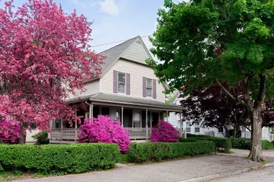 34 Sherbrook Ave