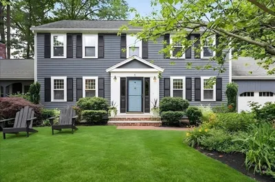 6 Blackhorse Ln 1