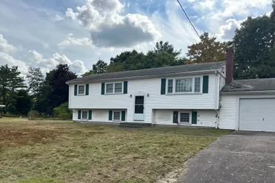 43 Sequoya Ln