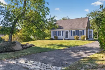 908 Shore Rd 1