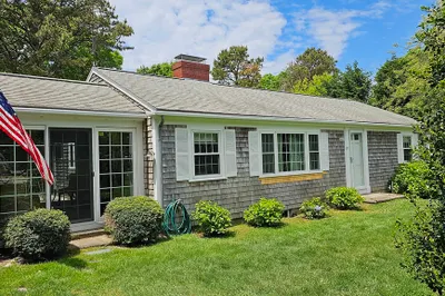 37 Sears Road 1