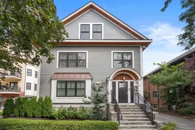 59 Auburn St #2