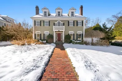 169 Grove St 1