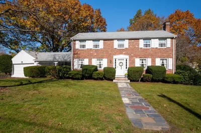 25 Taft Drive 1