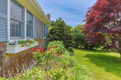 33 Jeanette Rd