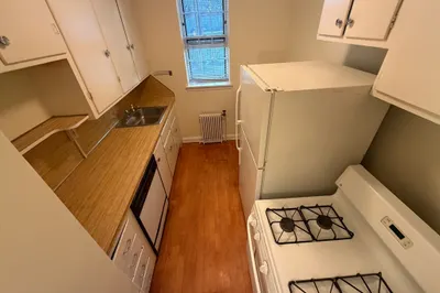 12 Kilsyth Terrace #11 1