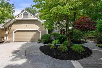 5 Glen Oak Dr #5 1