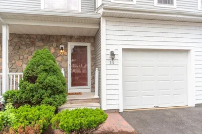311 Tamarack Ln #311 1