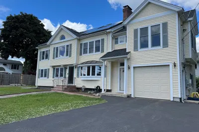 11 Garrison Road #1 1