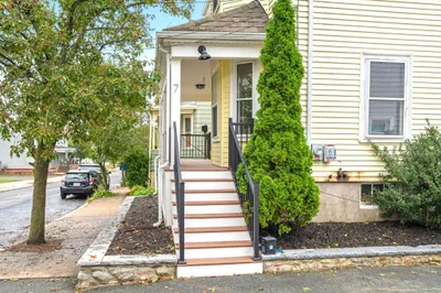 7 Bisson St 1