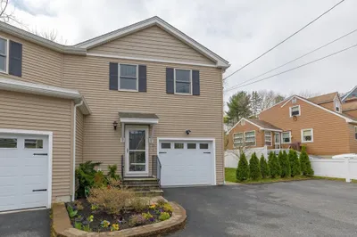 13 W Dexter Ave #1