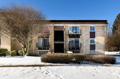 121 Bailey St #F54