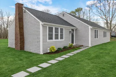 3 Bristol Ave 1