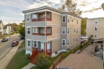 66 Howard St 1