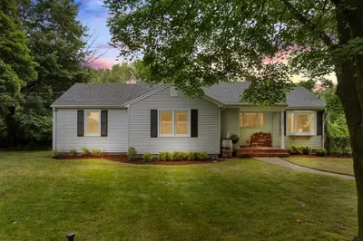 180 Old Elm St
