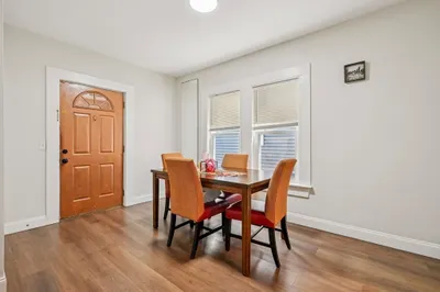 1 Rockdale Ave #1