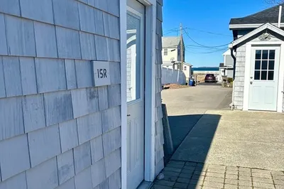 15r Seagull Rd #1