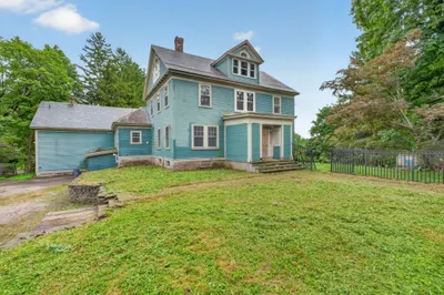 35 Leominster Rd 1