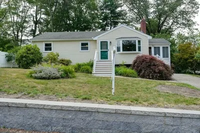 8 Westchester Drive 1