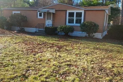 61 Longboat Road 1