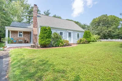 1 Bayberry Rd 1