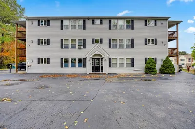 8 Warsaw Ave #1 1