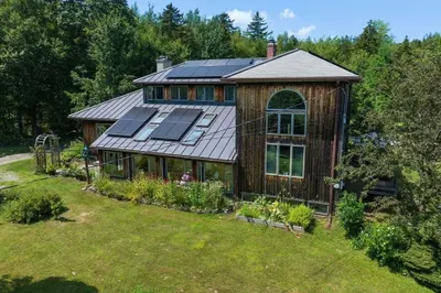 688 Bear Swamp Rd 1
