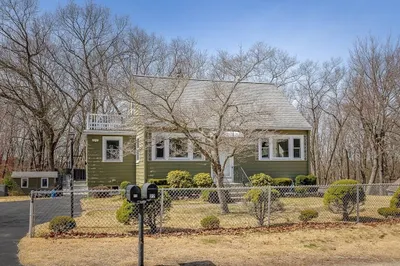 23 Fox Hill Rd 1