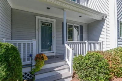 283 E Main St #11