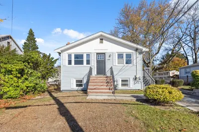 400 Winter St