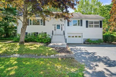 14 1st Ave