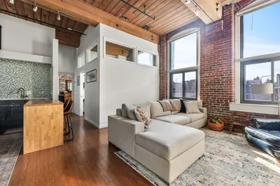 320 West 2nd St #413