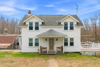 40 Providence St 1