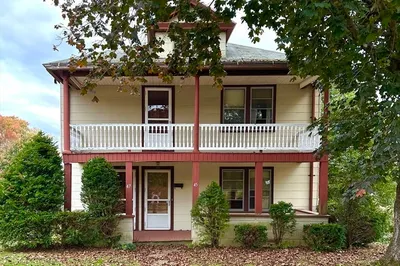 45-47 Belchertown St
