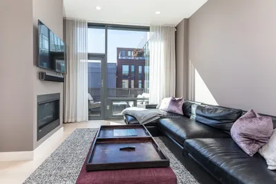 32 Traveler St #PH8 1