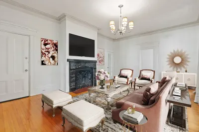 122 W Wyoming Ave #A