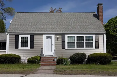 90 Rinaldo Rd