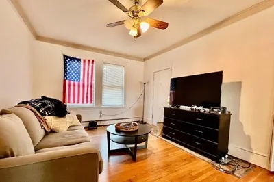 1726 Commonwealth Ave #8