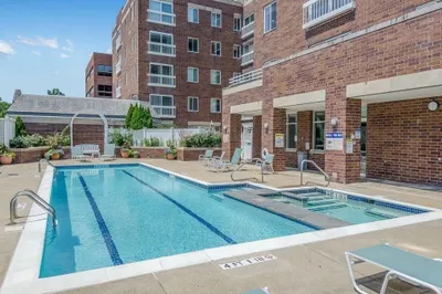 950 Massachusetts Ave #307