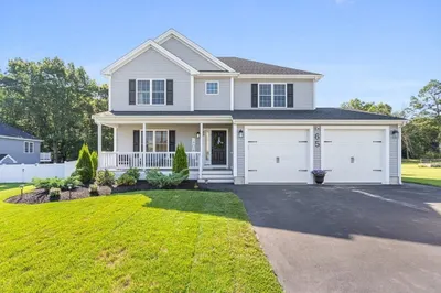 65 Henrietta Way 1