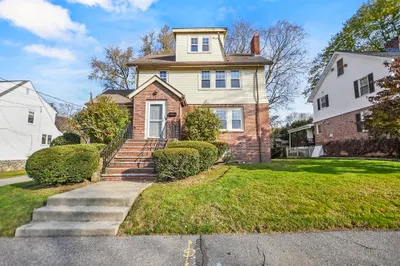 42 Lorimer Road 1